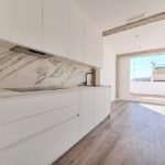 Dekton Liquid Sky encimera con salpicaderos