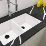 Encimera de cuarzo con fregadero Silestone Eternal Marquina pulida