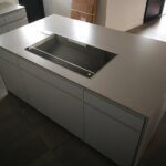 Encimera con vitrocerámica Silestone Kensho suede